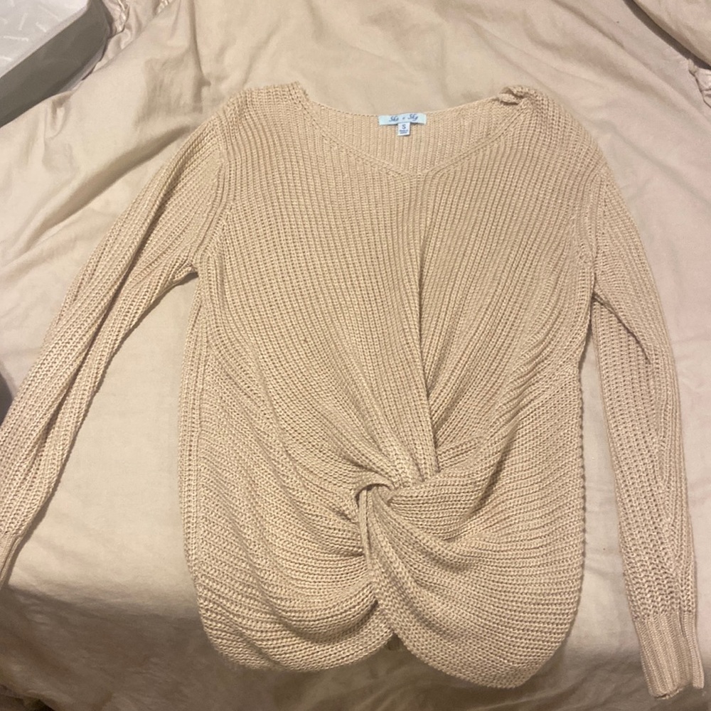 Cream sweater NEVER WORN